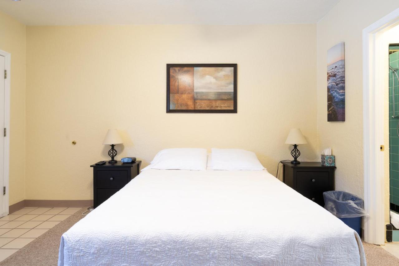 Mar Bay Exclusive Suites Safety Harbor Bagian luar foto