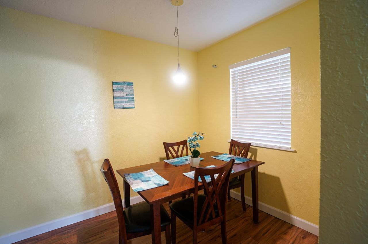 Mar Bay Exclusive Suites Safety Harbor Bagian luar foto