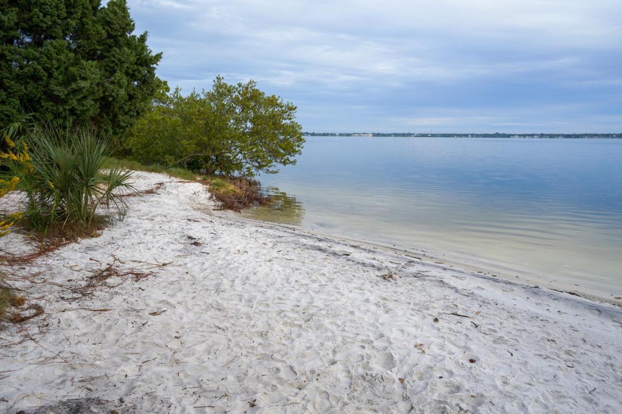Mar Bay Exclusive Suites Safety Harbor Bagian luar foto