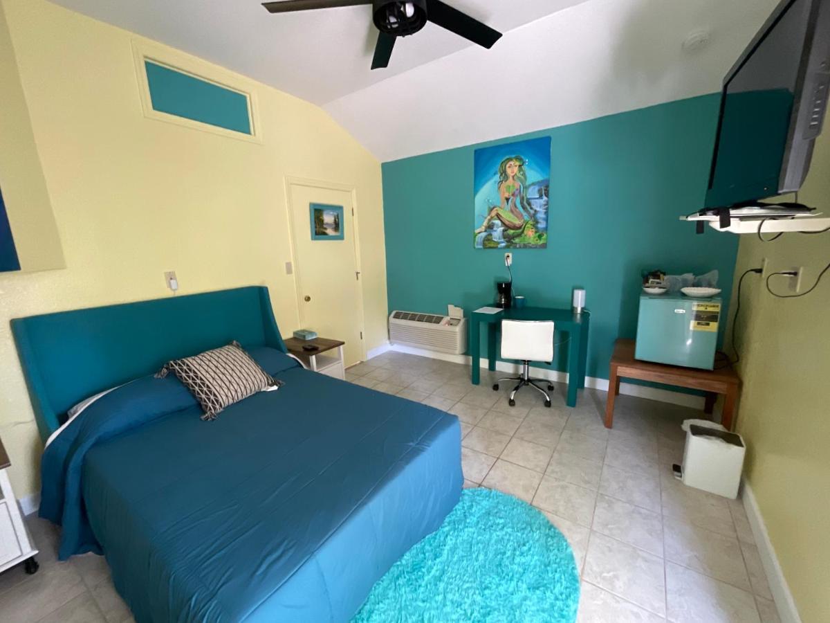 Mar Bay Exclusive Suites Safety Harbor Bagian luar foto